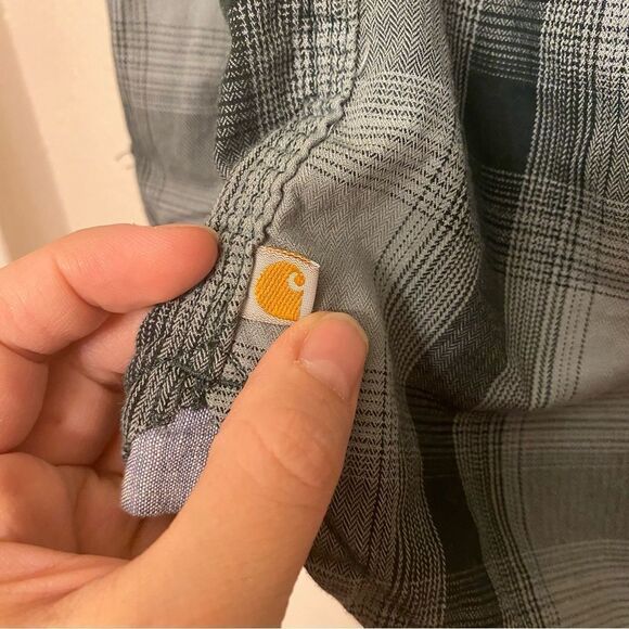 Carhartt Long sleeve button down gray plaid 100% cotton flannel shirt woman’s XS - Picture 6 of 10